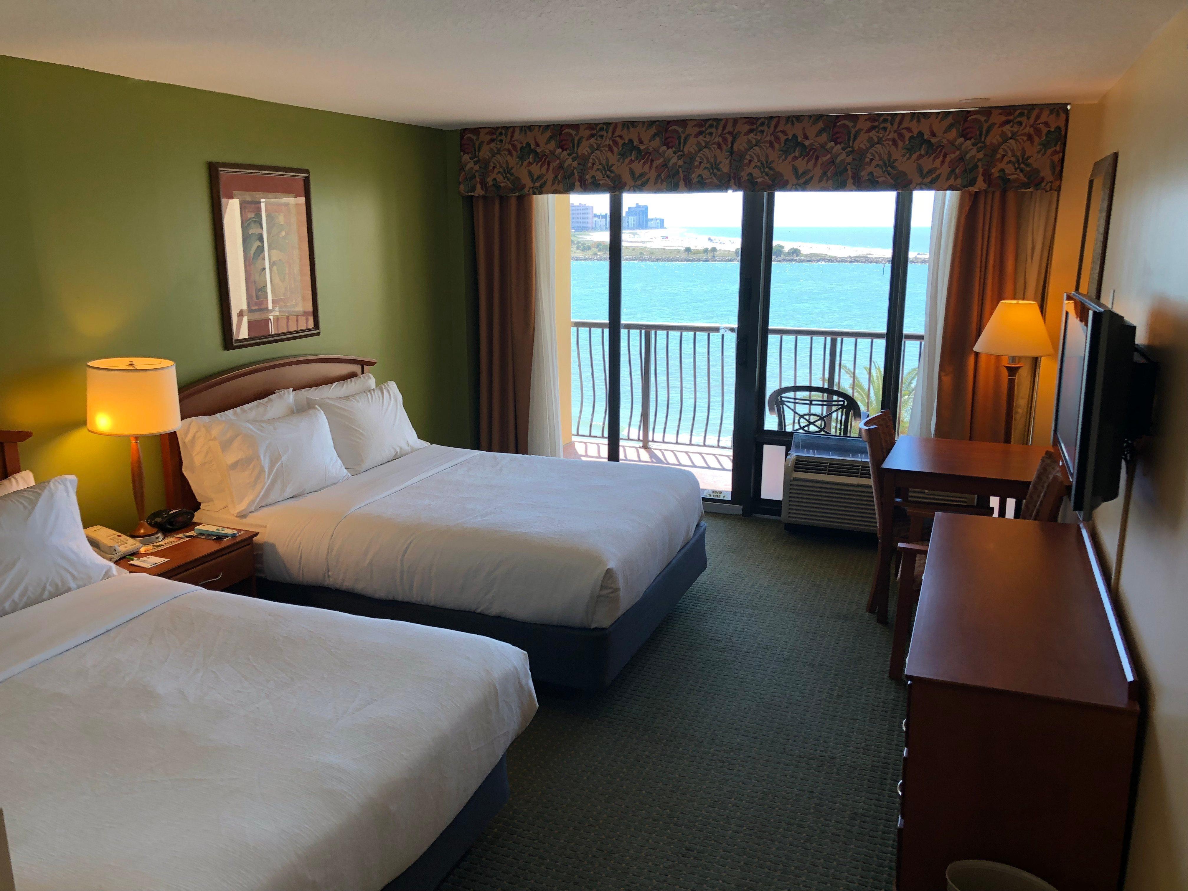 Holiday Inn & Suites Clearwater Beach By Ihg Exterior photo