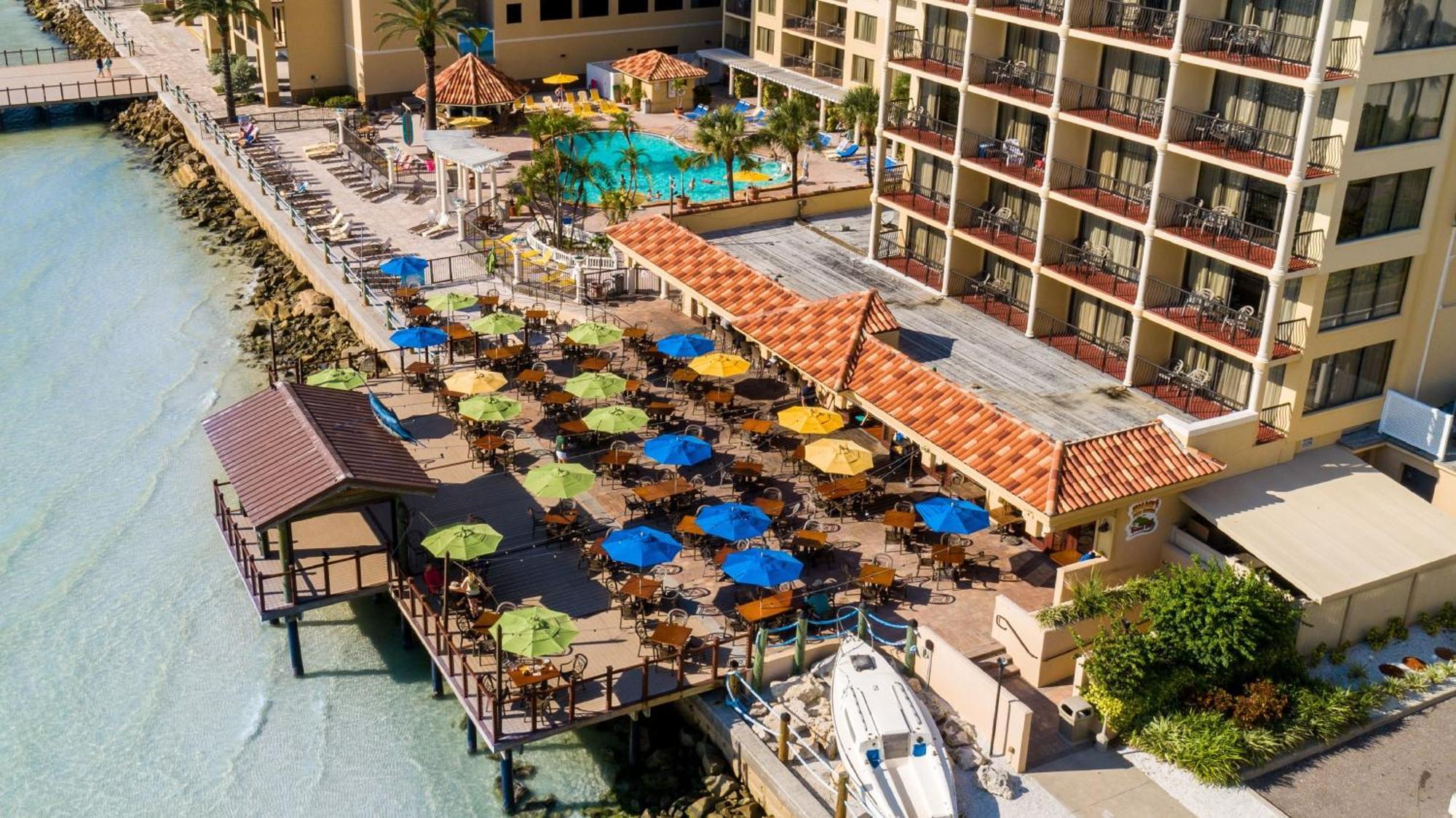 Holiday Inn & Suites Clearwater Beach By Ihg Exterior photo