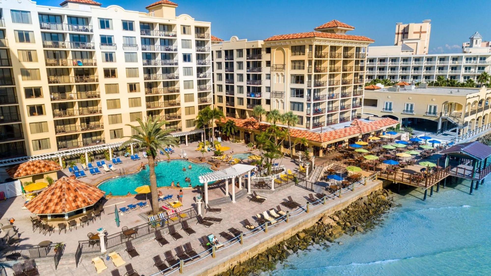 Holiday Inn & Suites Clearwater Beach By Ihg Exterior photo