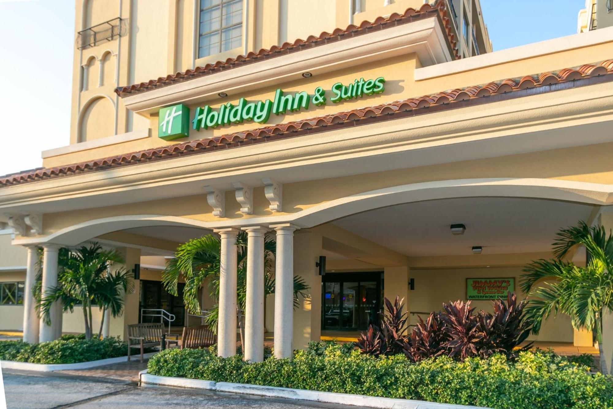 Holiday Inn & Suites Clearwater Beach By Ihg Exterior photo